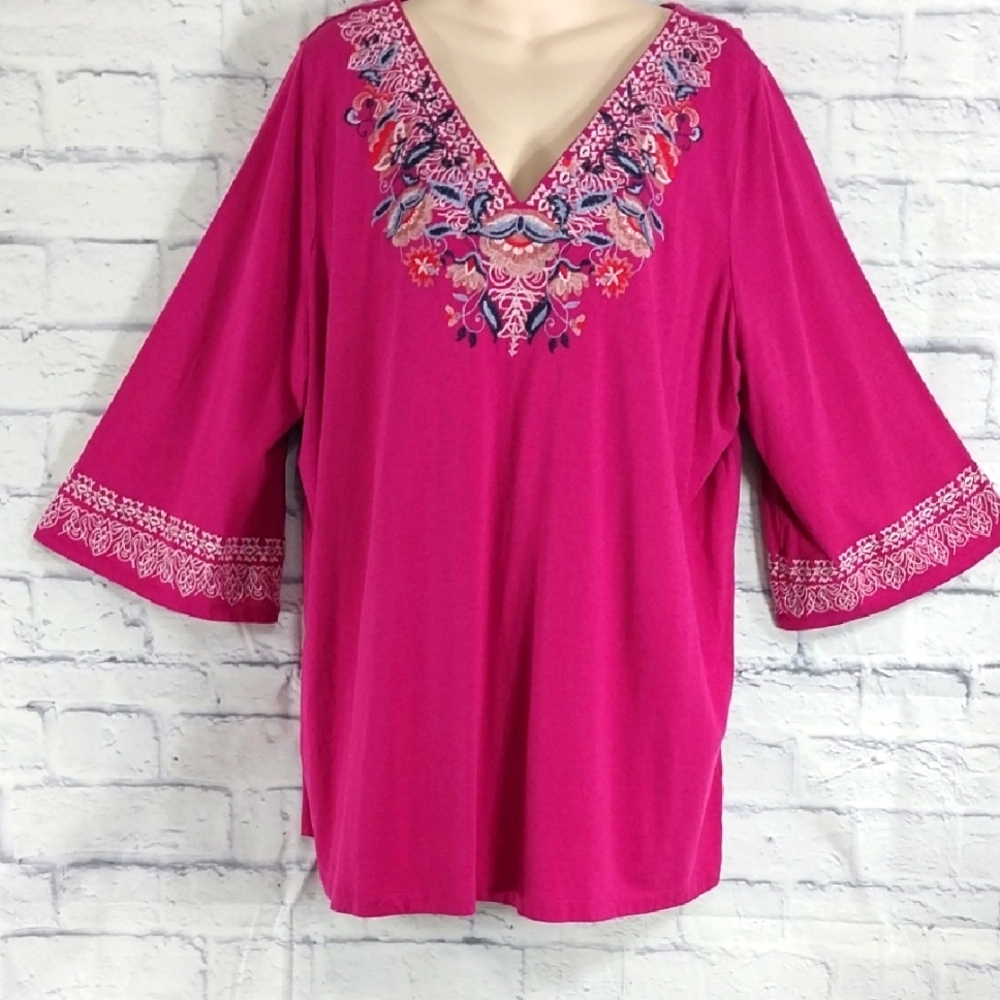 🔵BOGO FREE🔵 Roaman's Top Pink Floral Embroidered 3/4 Sleeves Sz 1X